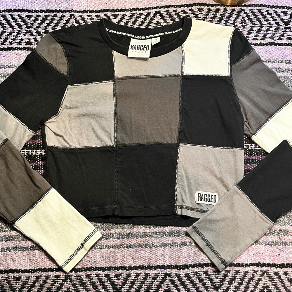 Ragged Priest Greyscale Square Panel Crop Long Sleeve T-Shirt [Size Medium]